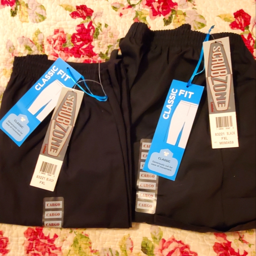 2 pair of  Womens Landau Scrub Zone Cargo  Pants Black 2XL petite, NWT
